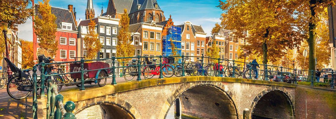 Noah Jigsaw Puzzle Bridges over canals in Amsterdam in the fall panorama 1000 pieces