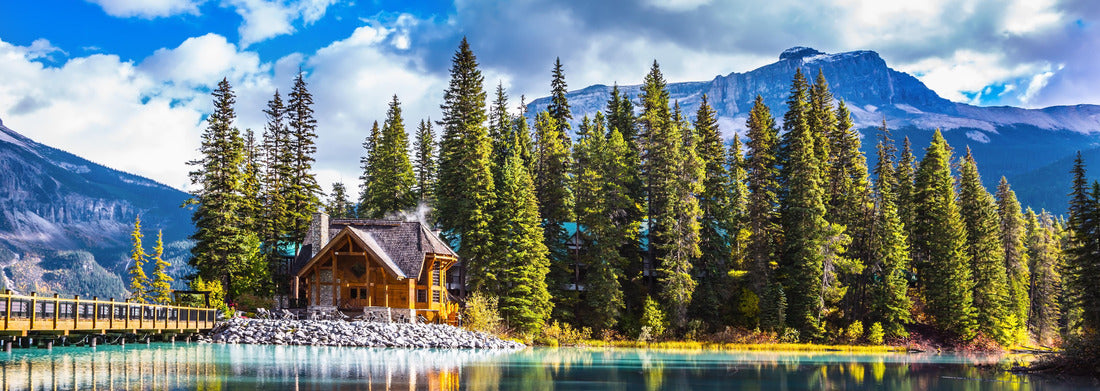 Noah Jigsaw Puzzle Bridge over Emerald Lake. Camping and coniferous forest. Yoho National Park, Canada panorama 1000 pieces
