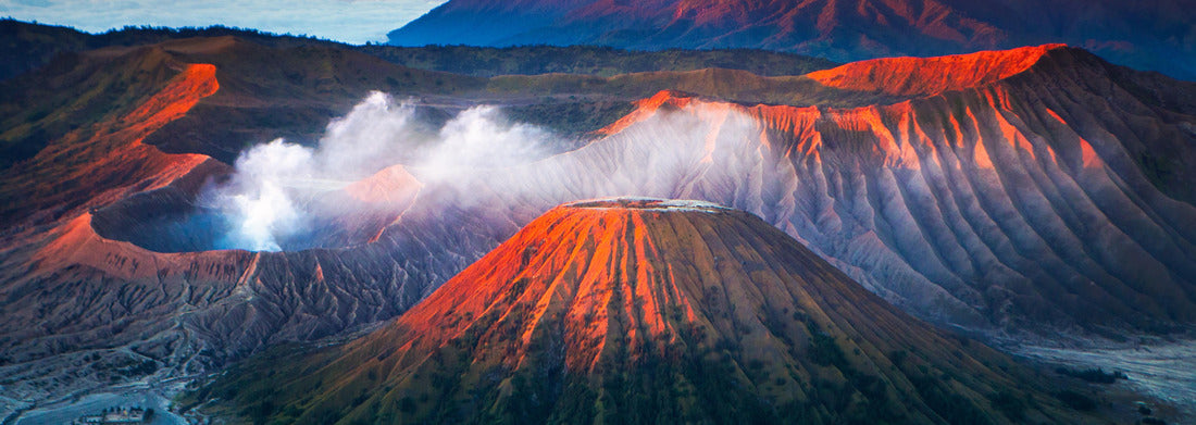Noah Jigsaw Puzzle Mount Bromo, is an active volcano and part of the Tengger massif, in East Java, Indonesia panorama 1000 pieces