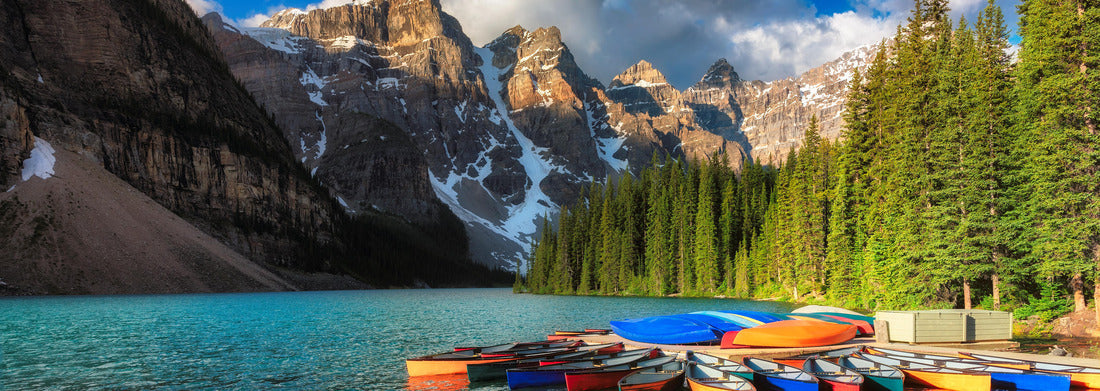Noah Jigsaw Puzzle Canoes on Moraine Lake, Banff National Park in the Rocky Mountains, Alberta, Canada panorama 1000 pieces
