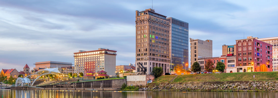 Noah Jigsaw Puzzle Charleston, West Virginia, USA skyline on the Kanawha River panorama 1000 pieces
