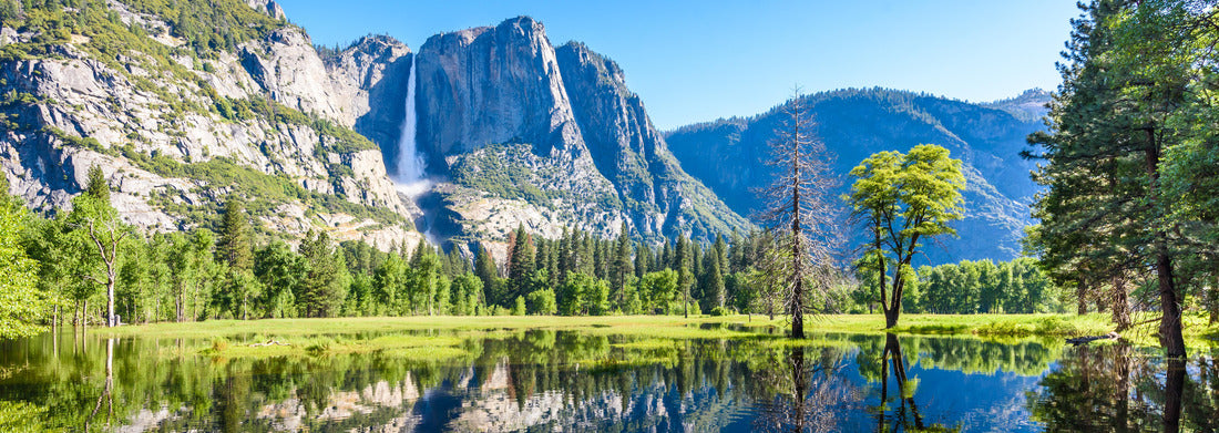 Noah Jigsaw Puzzle Yosemite National Park - Reflection in Merced River of Yosemite waterfalls and beautiful mountain landscape, hiking in the beautiful nature of California, USA panorama 1000 pieces