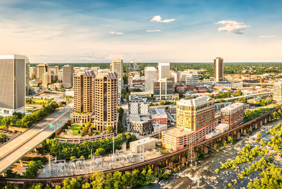Noah Jigsaw Puzzle Richmond, Virginia, at sunset. Richmond is the capital city of the Commonwealth of Virginia. Manchester Bridge spans James River 2000 pieces