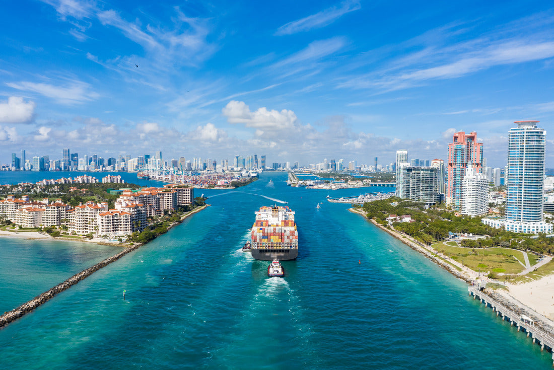 Noah Jigsaw Puzzle Large Container Ship Entering Harbor and Miami City on Sunny Day, USA 2000 pieces