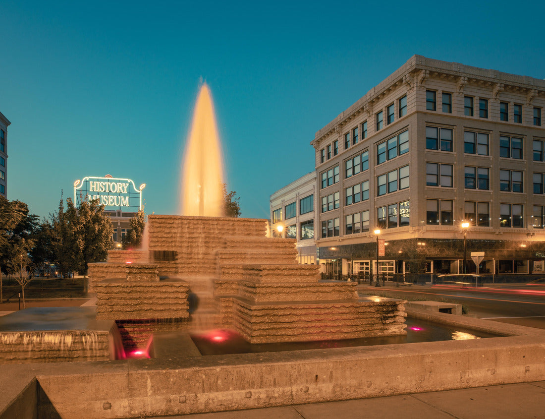 Noah Jigsaw Puzzle Blue hour downtown Springfield, Missouri 1000 pieces