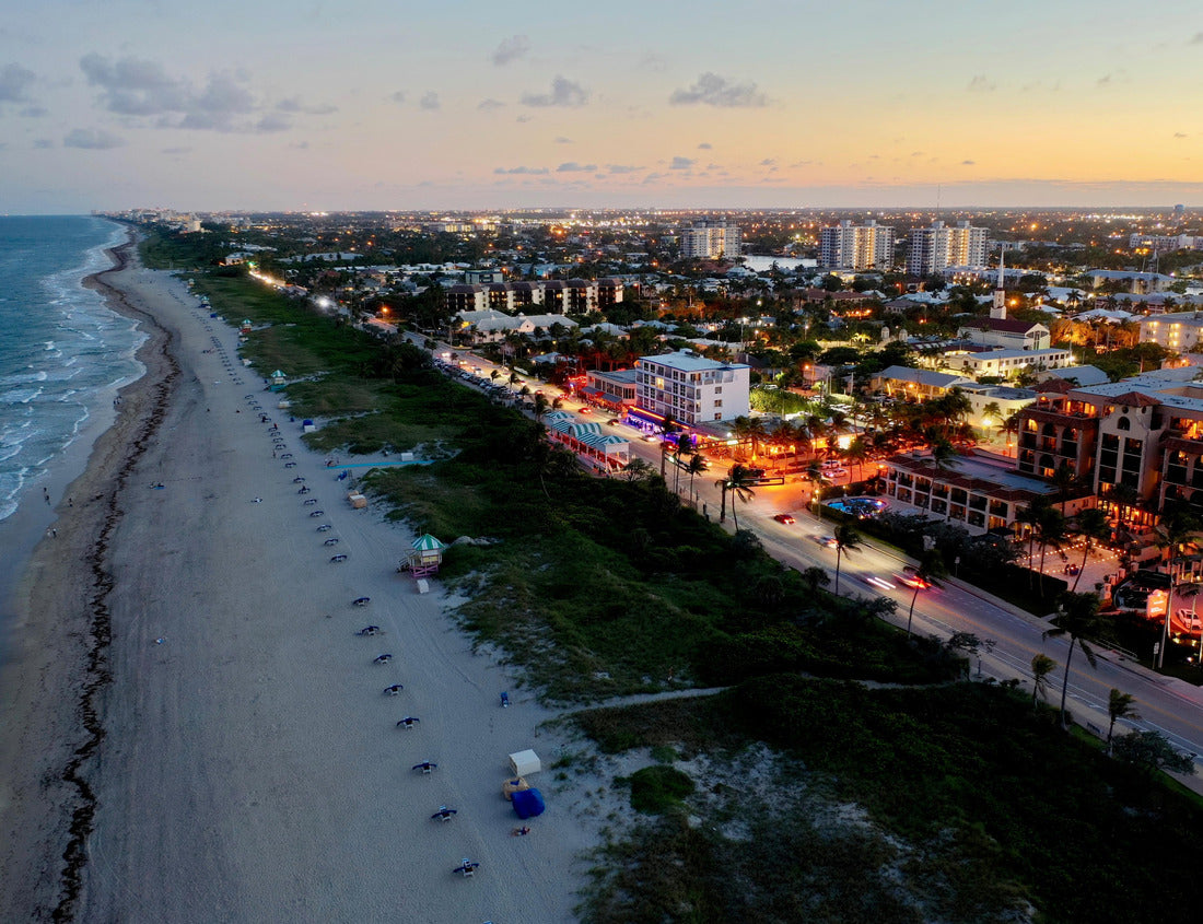 Noah Jigsaw Puzzle Delray Beach Florida, Beach strip at night 1000 pieces