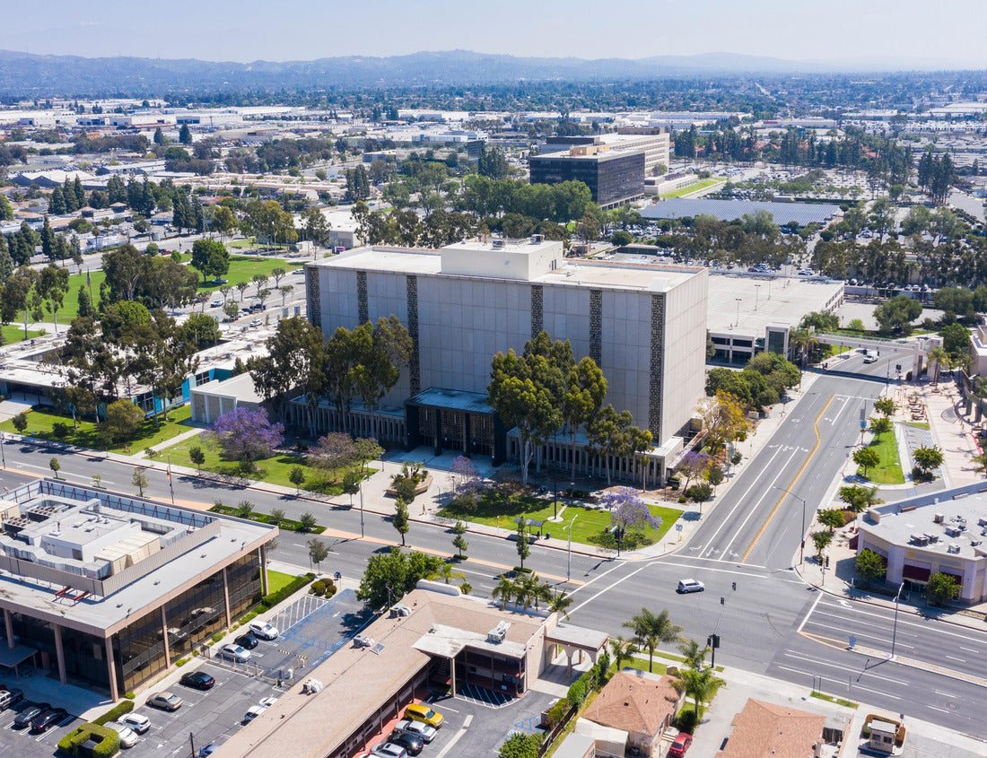 Noah Jigsaw Puzzle Daytime view of Norwalk, California's civic center 1000 pieces