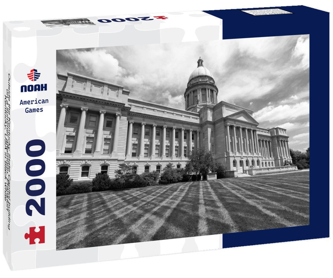 Outside the Kentucky State Capitol building on a summer afternoon. Frankfort, Kentucky, USA 2000pc PuzzleBlack and White