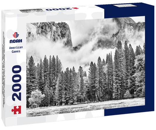 Noah Jigsaw Puzzle Yosemite National Park Valley at cloudy autumn morning. Low clouds lay in the valley. California, USA in black white 2000 pieces