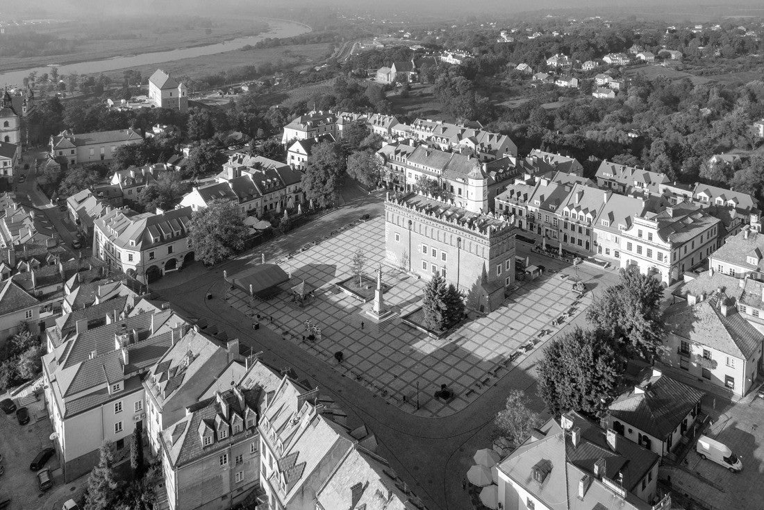 Noah Jigsaw Puzzle Aerial skyline panorama of Sandomierz old city, Poland, in sunrise light. Old town with market square, Gothic city hall, medieval castle on the left and Vistula River in morning fog in the background in black white 2000 pieces