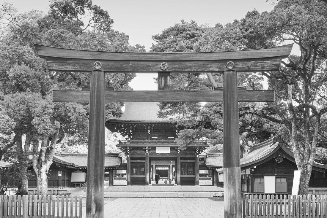 Meiji Shrine in Tokyo, Japan 2000pc PuzzleBlack and White