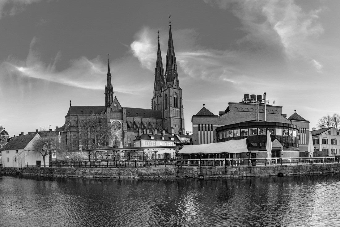 Sunset view of Uppsala Cathedral reflected on the Fyris River in Sweden 2000pc PuzzleBlack and White
