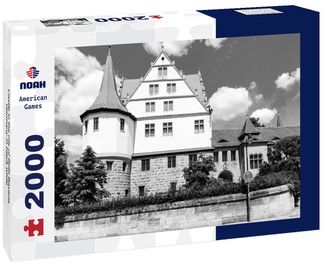 Castle in the city of Roth Bavaria Germany 2000pc PuzzleBlack and White