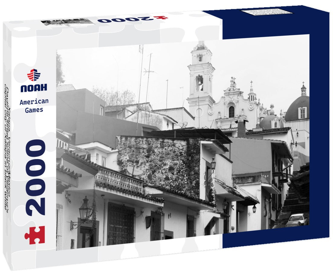 Xalapa, Veracruz/Mexico - Daytime street scene of Veracruz's capital city of Xalapa 2000pc PuzzleBlack and White