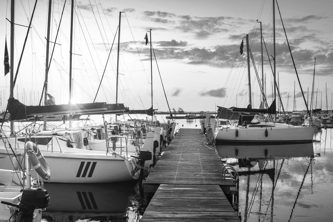 Boats moored in the marina at Lake Niegocin during sunrise. Wilkasy, Masuria, Poland 2000pc PuzzleBlack and White