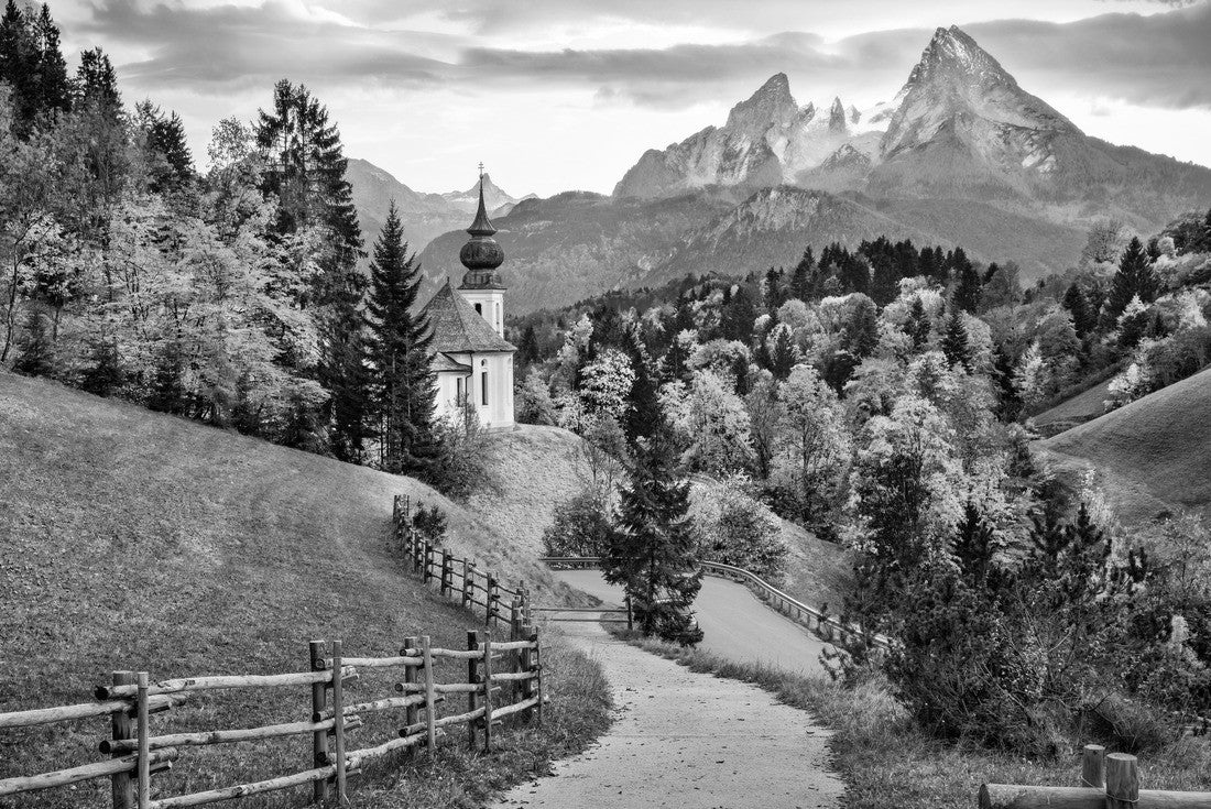 Iconic image of Bavaria with Maria Gern church and Hochkalter peak 2000pc PuzzleBlack and White