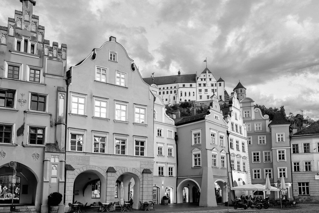 Landshut city in Bavaria, colorful gothic houses and the Burg Trausnitz castle in the medieval Old town. Landshut is a popular travel destination near Munich, Germany 2000pc PuzzleBlack and White