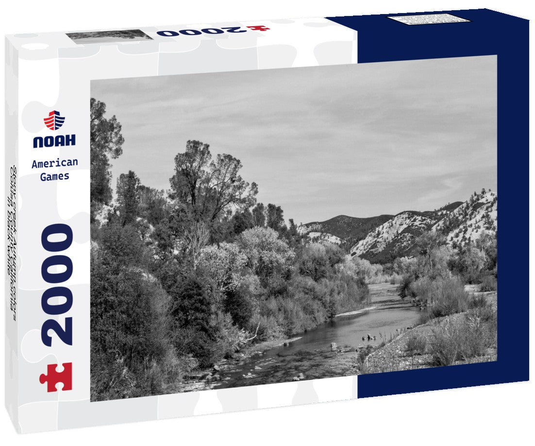 Stony creek Autumn colors Colusa County California 2000pc PuzzleBlack and White