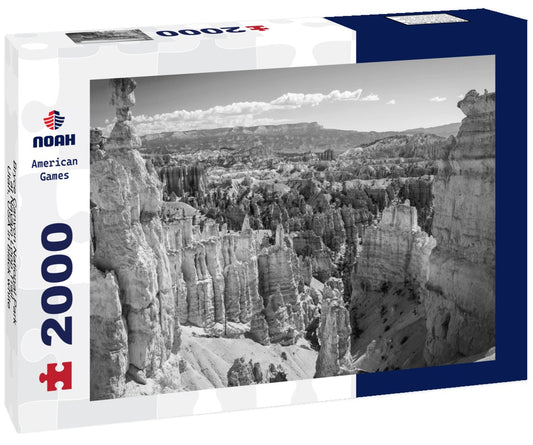 Noah Jigsaw Puzzle Bryce Canyon National Park at Navajo Loop Trail, Utah, USA in black white 2000 pieces