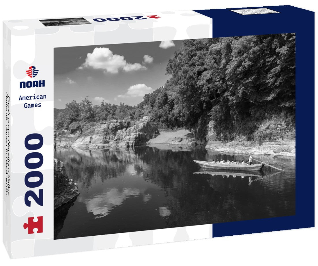 Fresh green Nagatoro Valley, Saitama, Japan 2000pc PuzzleBlack and White
