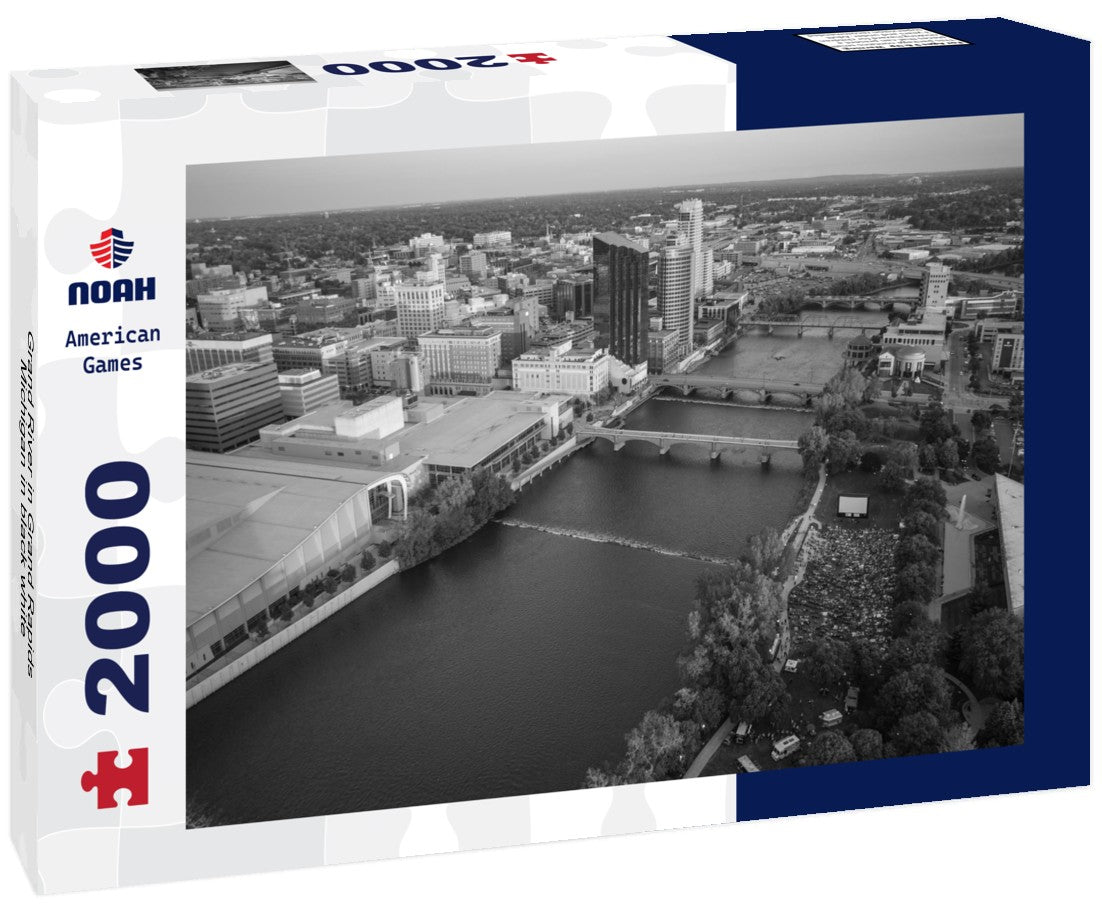 Grand River in Grand Rapids, Michigan 2000pc PuzzleBlack and White