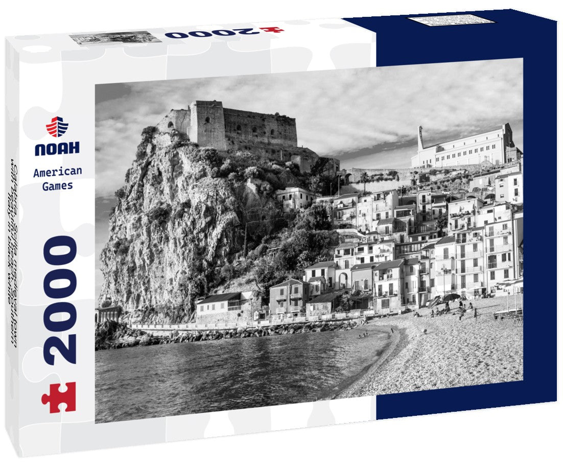 Calabria, Scilla medieval town with beautiful beach. Southern Italy 2000pc PuzzleBlack and White