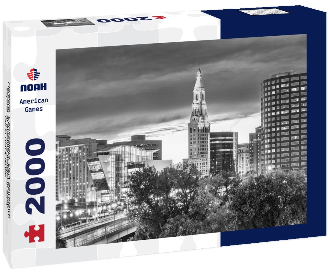 Hartford, Connecticut, USA downtown skyline at evening twilight in early fall 2000pc PuzzleBlack and White