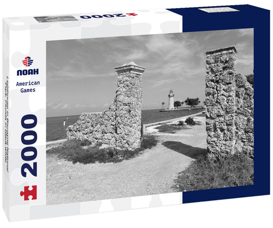 Noah Jigsaw Puzzle Lighthouse in Biscayne National Park, Florida in black white 2000 pieces