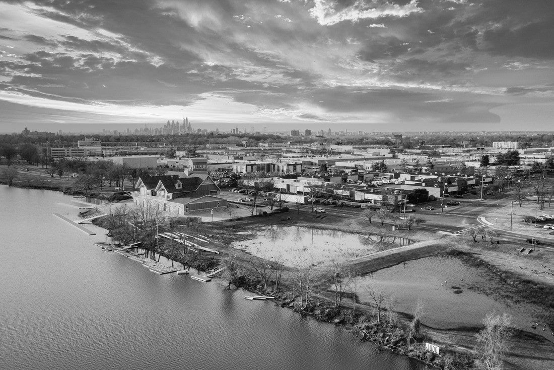 Camden New Jersey Sunset 2000pc PuzzleBlack and White