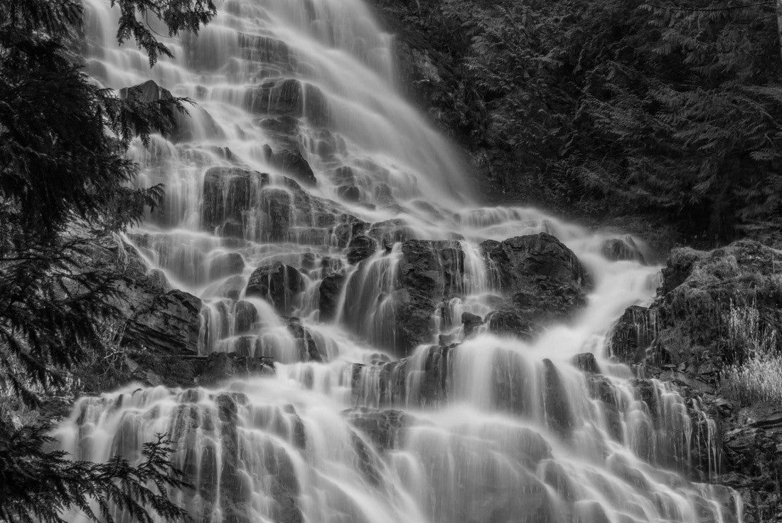 Noah Jigsaw Puzzle Bridal Veil Falls. Chilliwack, BC, Canada in black white 2000 pieces
