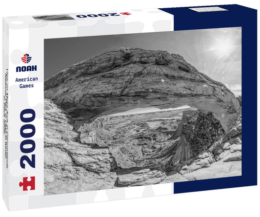 Noah Jigsaw Puzzle View on Mesa Arch in Canyonlands National Park in Utah in winter in black white 2000 pieces