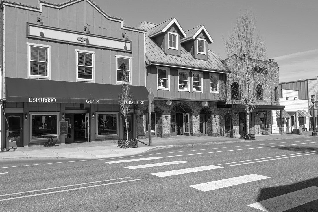 Small businesses store fronts in Troudale Oregon 2000pc PuzzleBlack and White