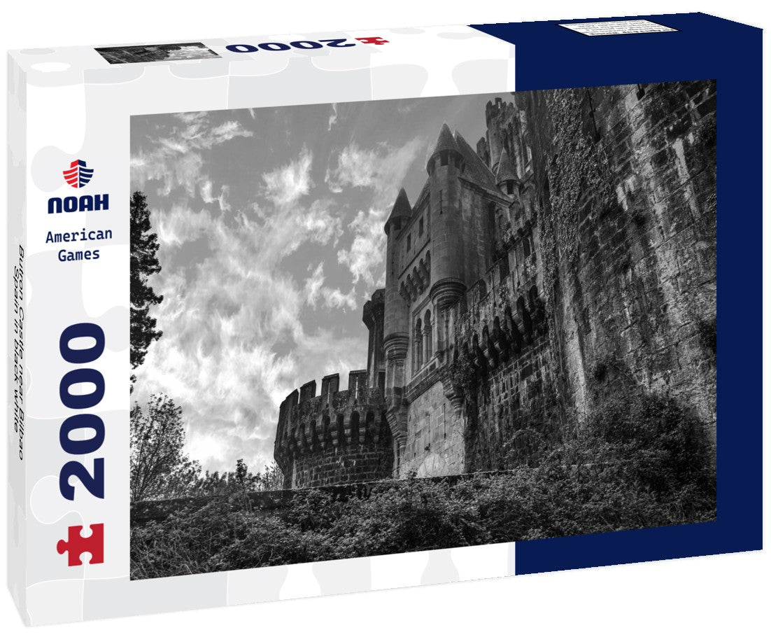 Butron Castle near Bilbao, Spain 2000pc PuzzleBlack and White