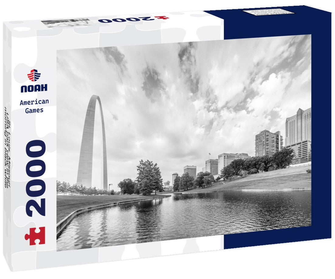 St. Louis, Missouri, USA park view in the morning 2000pc PuzzleBlack and White