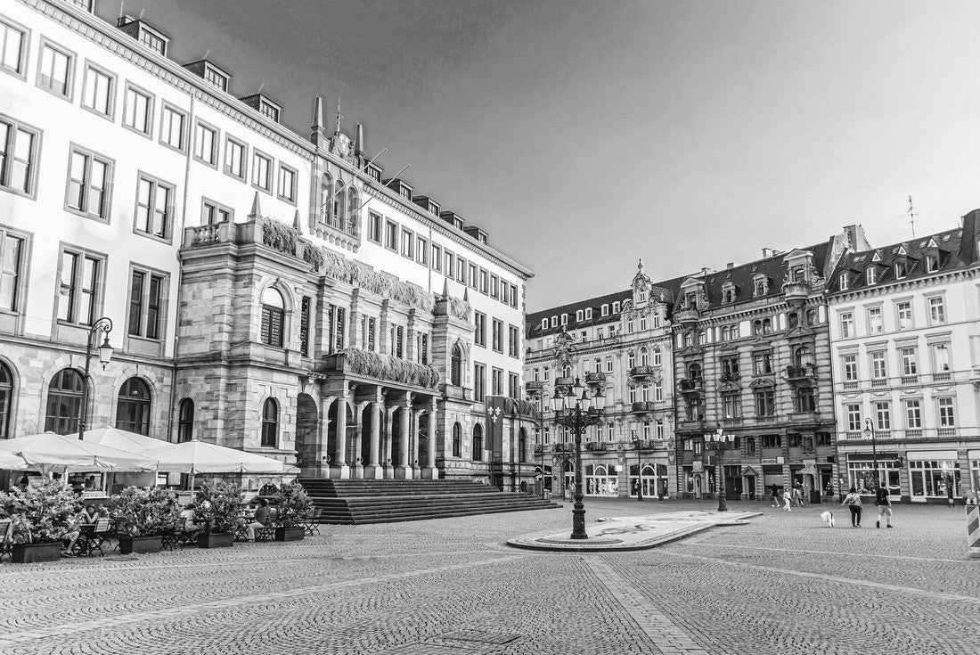 Noah Jigsaw Puzzle Wiesbaden City Palace Stadtschloss or New Town Hall Rathaus neo-classical building on Schlossplatz Palace Square in historical city centre, blue sky background, State of Hessen, Germany in black white 2000 pieces