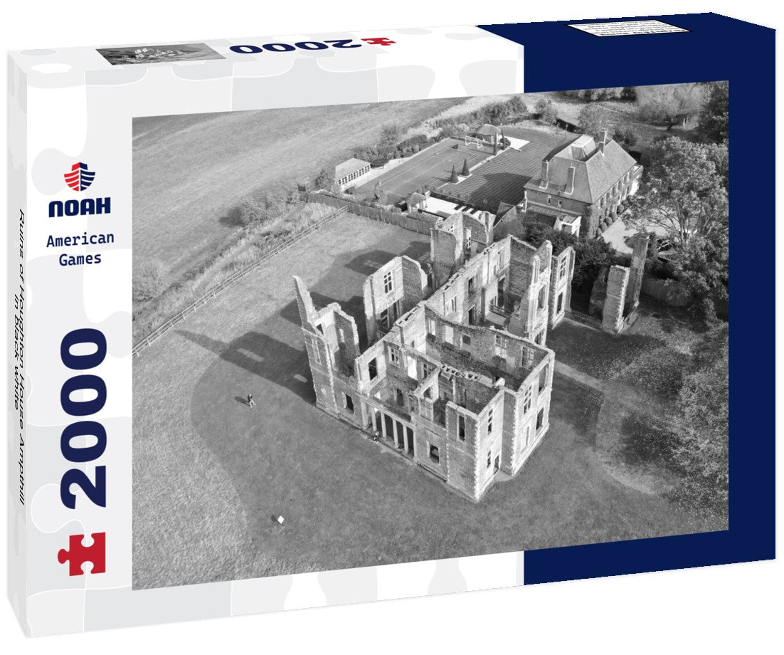 Ruins of Houghton House Ampthill 2000pc PuzzleBlack and White