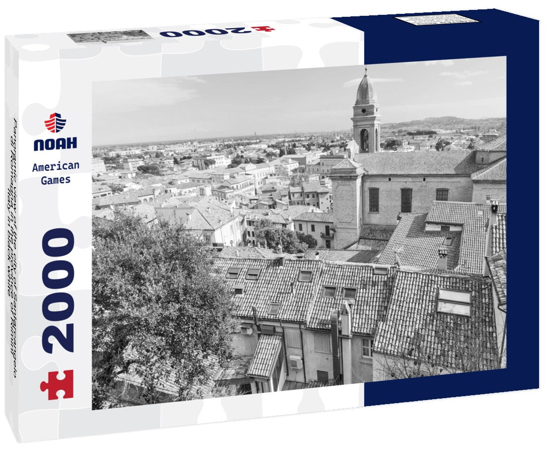 the city of Santarcangelo di Romagna in the province of Rimini, Italy 2000pc PuzzleBlack and White