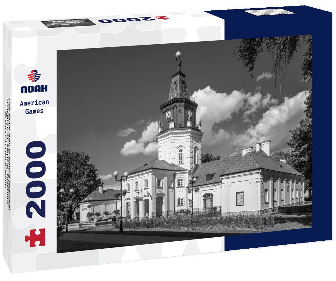 The town hall is now a regional museum in Siedlce, Masovia, Poland 2000pc PuzzleBlack and White