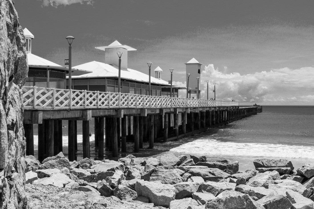 Pier at Iracema Beach in Fortaleza, Brazil 2000pc PuzzleBlack and White