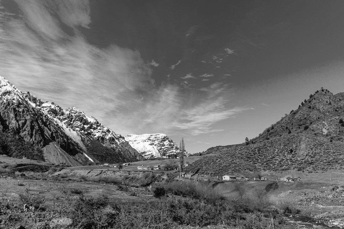 Butalelbun Trapa Trapa, Alto Bío Bío, Region of the native peoples, Chile 2000pc PuzzleBlack and White