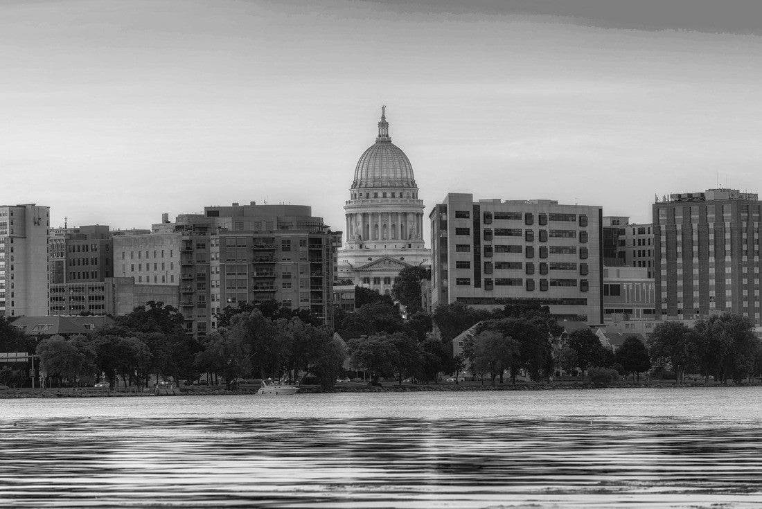 Madison skyline at sunset, Wisconsin 2000pc PuzzleBlack and White