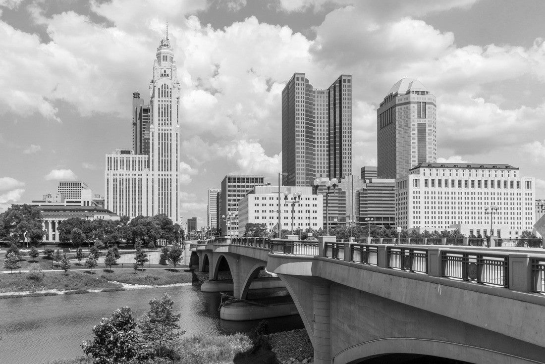 Urban landscape of Columbus, Ohio, seen from above the Scioto River from Battelle Riverfront Park 2000pc PuzzleBlack and White