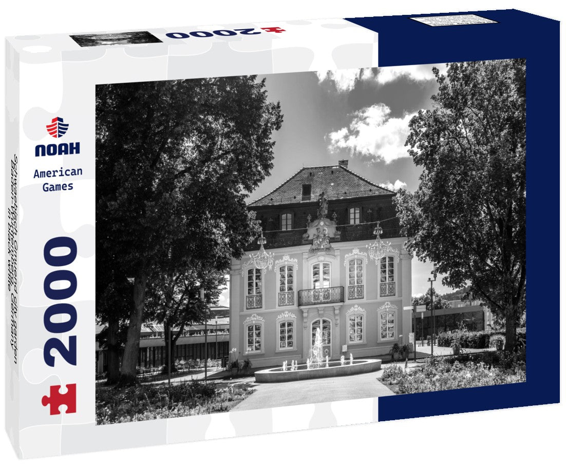 Schwaebisch Gmuend city garden, Baden-Württemberg, Germany 2000pc PuzzleBlack and White