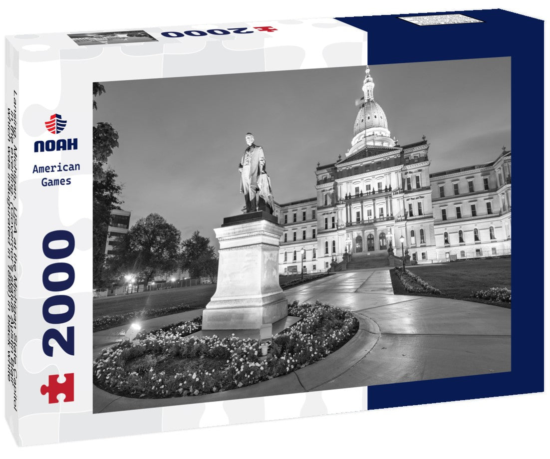 Lansing, Michigan, USA at the Michigan State Capitol in the evening. (Governor's statue Austin Blair, which was inaugurated in 1898) 2000pc PuzzleBlack and White