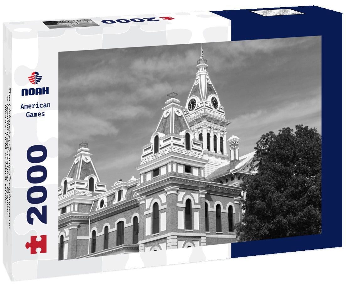 The Livingston County Courthouse on a beautiful fall morning. Pontiac, Illinois, USA 2000pc PuzzleBlack and White
