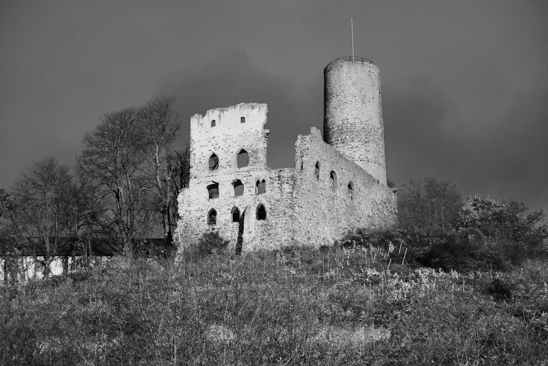 Old castle ruin “burg” on the summit of the mountains over the city Schriesheim - Germany in winter 2000pc PuzzleBlack and White