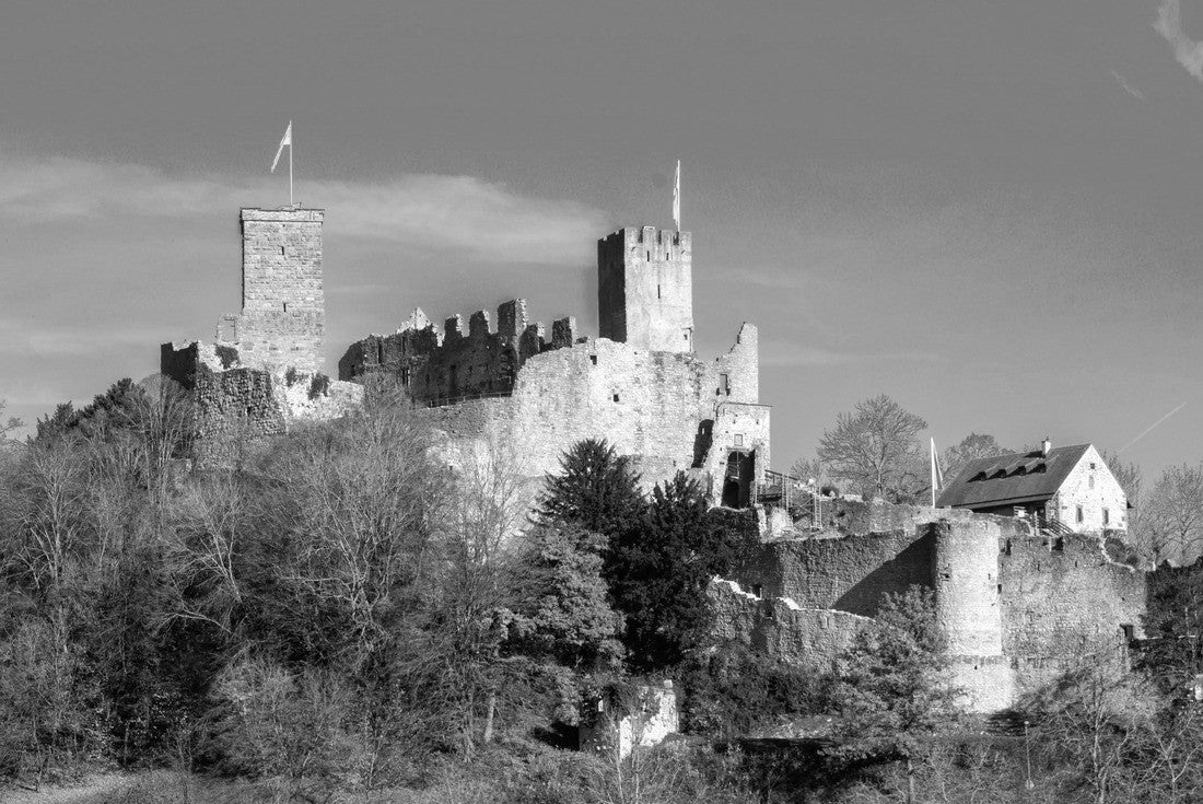 Rötteln Castle (German: Burg Rötteln), above the suburb of Lörrach in Haagen, is located in the extreme southwest of the state of Baden-Württemberg 2000pc PuzzleBlack and White