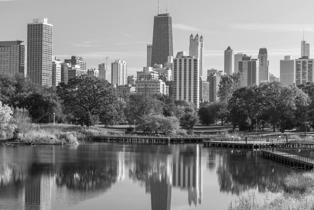 Chicago, Illinois, USA with Lincoln Park and the city skyline in early fall 2000pc PuzzleBlack and White