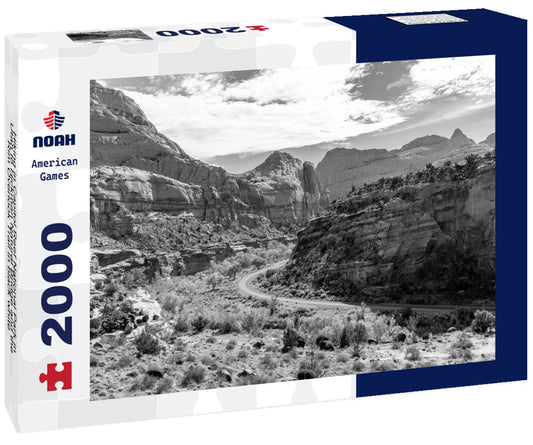 Noah Jigsaw Puzzle Hiking in Capitol Reef National Park in Utah to Hickman Natural Bridge and the Rim Overlook Trail in black white 2000 pieces
