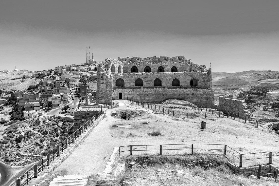 Medieval Crusaders Castle in Al Karak - Jordan 2000pc PuzzleBlack and White